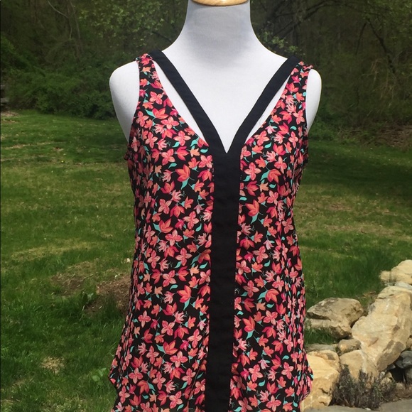 Candies Floral Sleeveless Top Extra Small - Picture 2 of 7